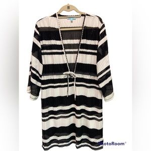 NWOT Swim Cover up by Ellen Weaver Black & White Drawstring waist Size L